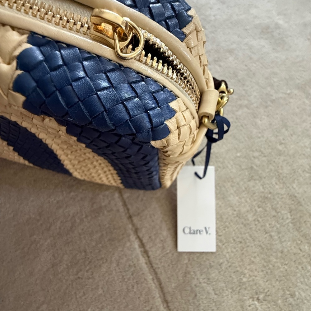 NWT Clare V. Marisol Crossbody - Picture 5 of 6